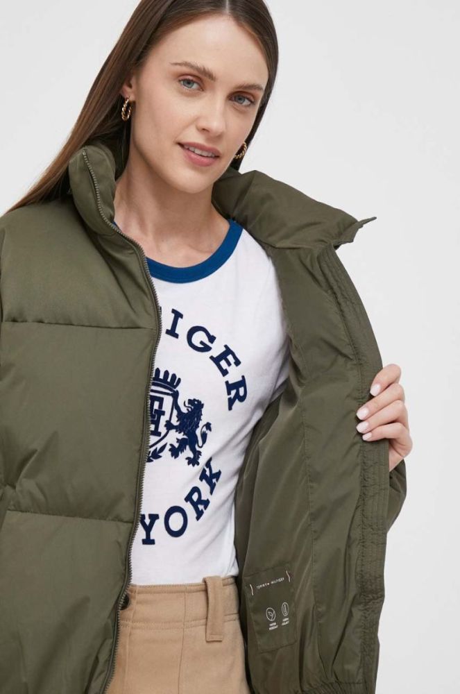 Куртка Tommy Hilfiger жіноча колір зелений зимова фото 6
