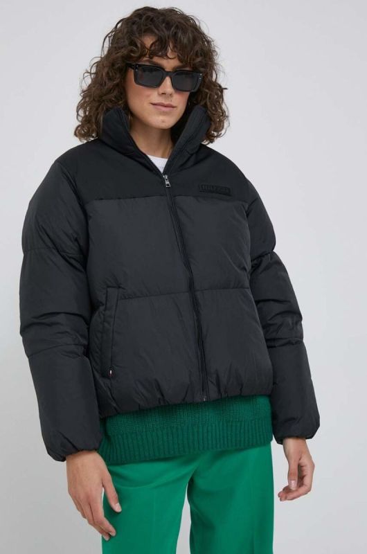 Куртка Tommy Hilfiger жіноча колір чорний зимова (3458666)