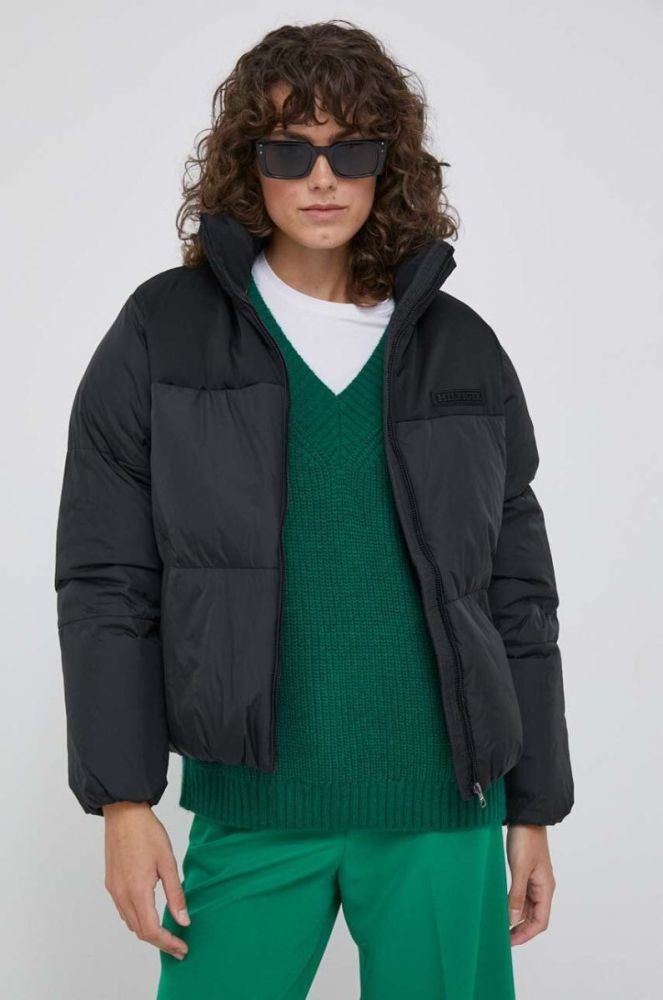 Куртка Tommy Hilfiger жіноча колір чорний зимова (3458666) фото 4