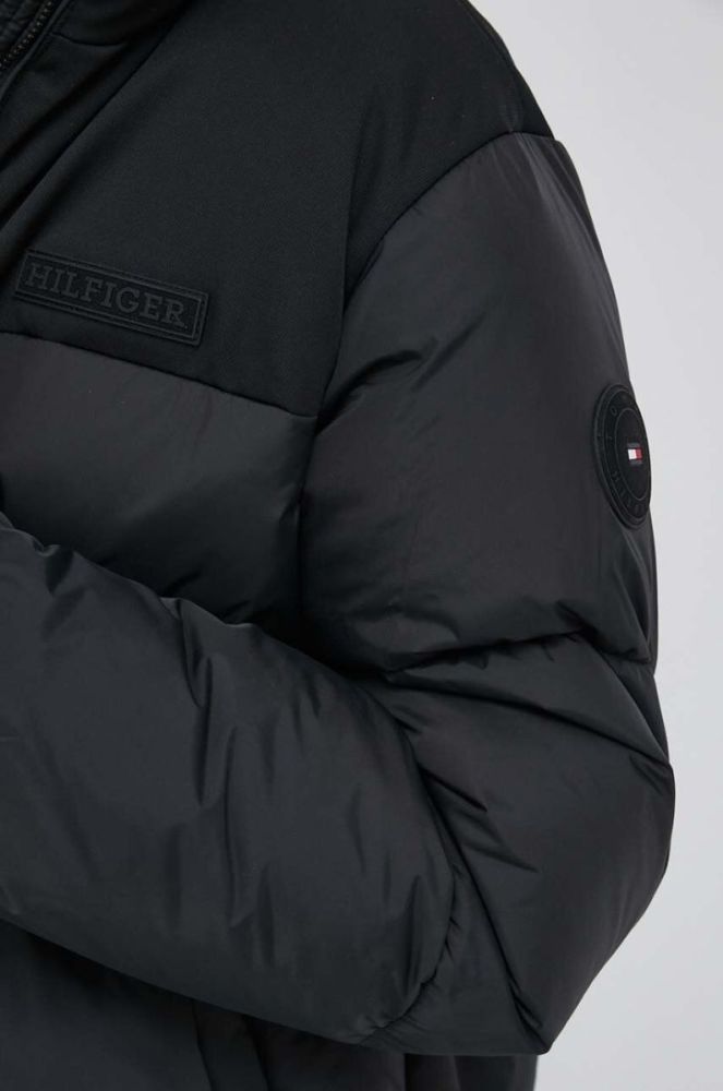 Куртка Tommy Hilfiger жіноча колір чорний зимова (3458666) фото 6