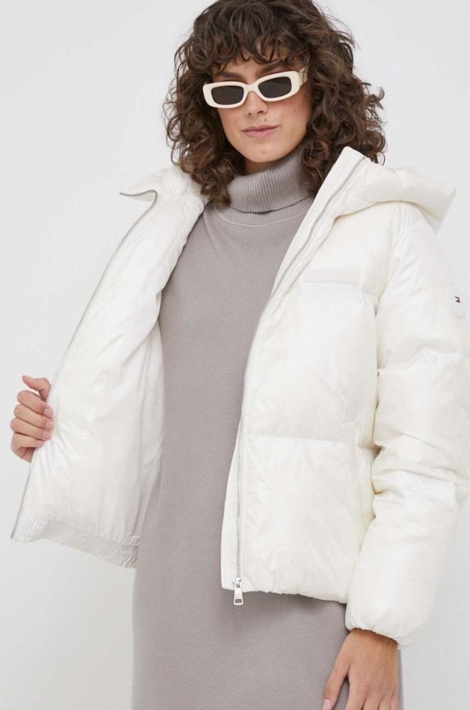 Пуховая куртка Tommy Hilfiger женская цвет бежевый зимняя (3485916) фото 8