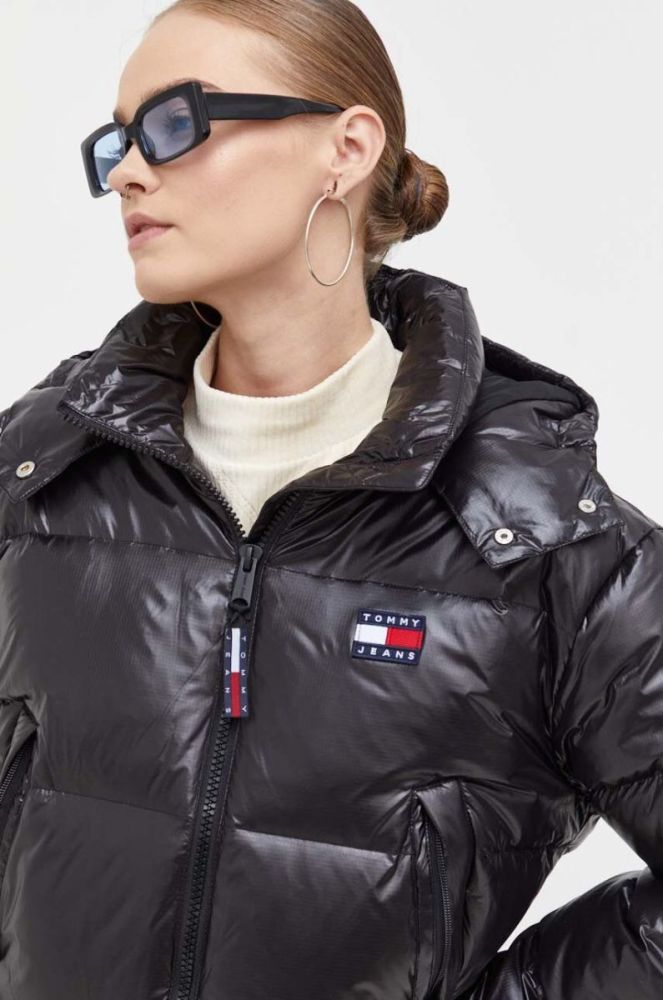 Пухова куртка Tommy Jeans жіноча колір чорний зимова (3504122) фото 4