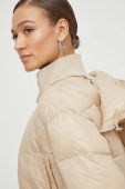 Куртка Patrizia Pepe жіноча колір бежевий зимова (3648009)