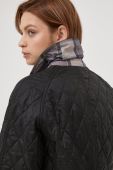 Куртка Barbour жіноча колір чорний перехідна (3609817)