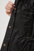 Куртка Barbour жіноча колір чорний перехідна (3609817)