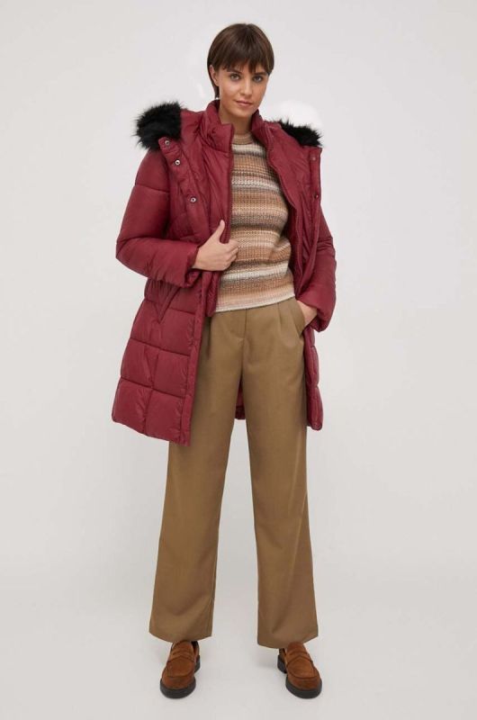 Куртка Artigli жіноча колір бордовий зимова фото 2