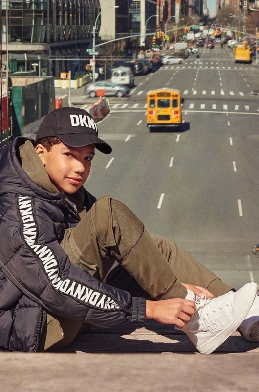 Дитяча куртка Dkny колір чорний (3458804)