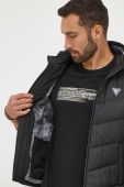 Безрукавка Guess чоловічий колір чорний зимовий