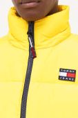 Пухова безрукавка Tommy Jeans чоловічий колір жовтий зимовий