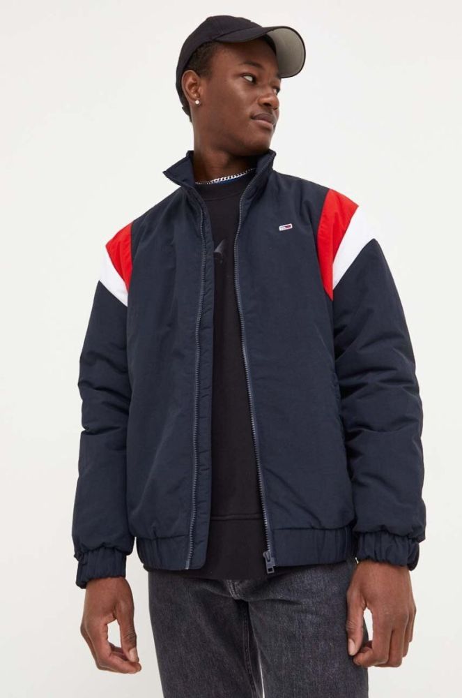Куртка Tommy Jeans чоловіча колір синій перехідна (3351524) фото 4