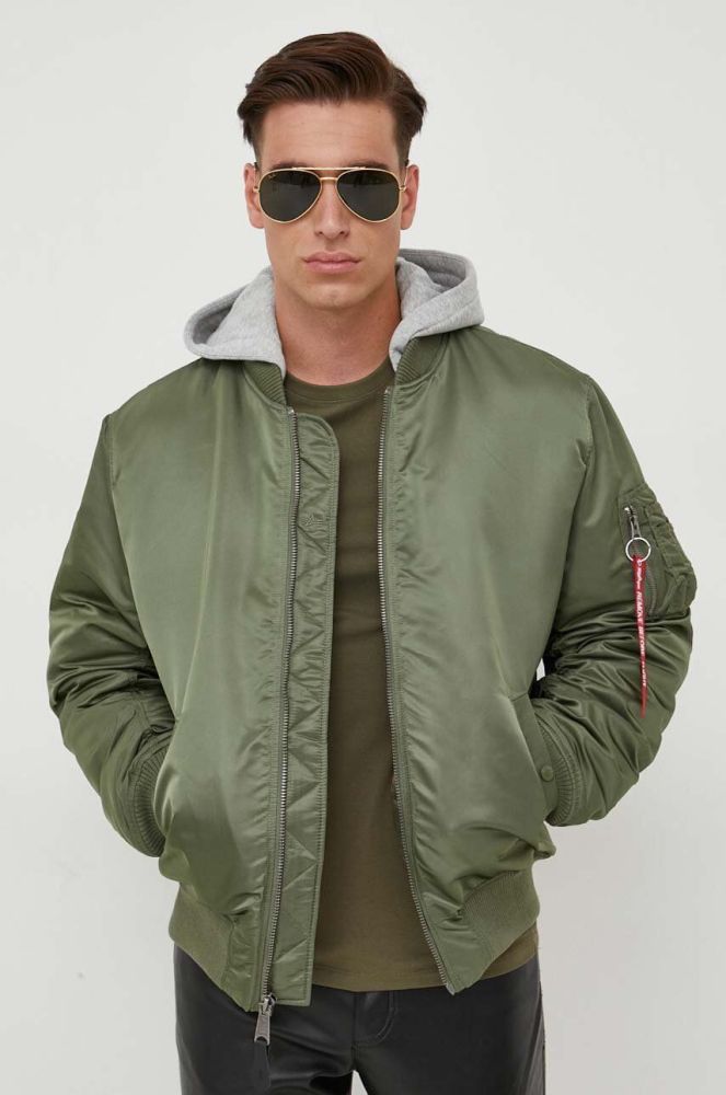 Куртка-бомбер Alpha Industries MA-1 ZH Back EMB чоловіча колір зелений зимова