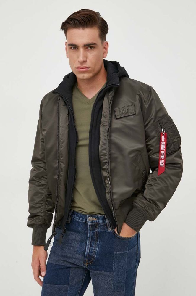 Куртка-бомбер Alpha Industries MA-1 D-Tec чоловіча колір зелений зимова