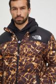 Пухова куртка The North Face чоловіча колір коричневий зимова oversize
