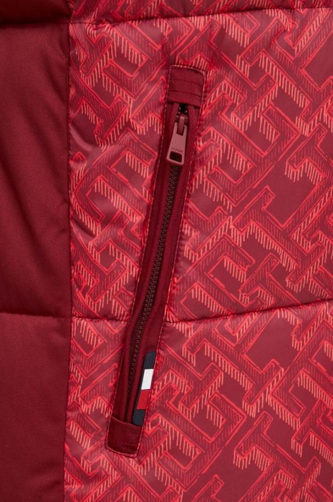 Безрукавка Tommy Hilfiger чоловічий колір червоний зимовий фото 6