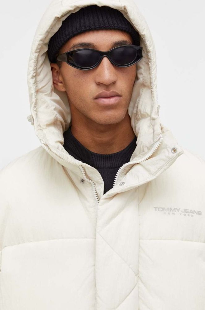 Куртка Tommy Jeans чоловіча колір бежевий зимова (3575122) фото 4
