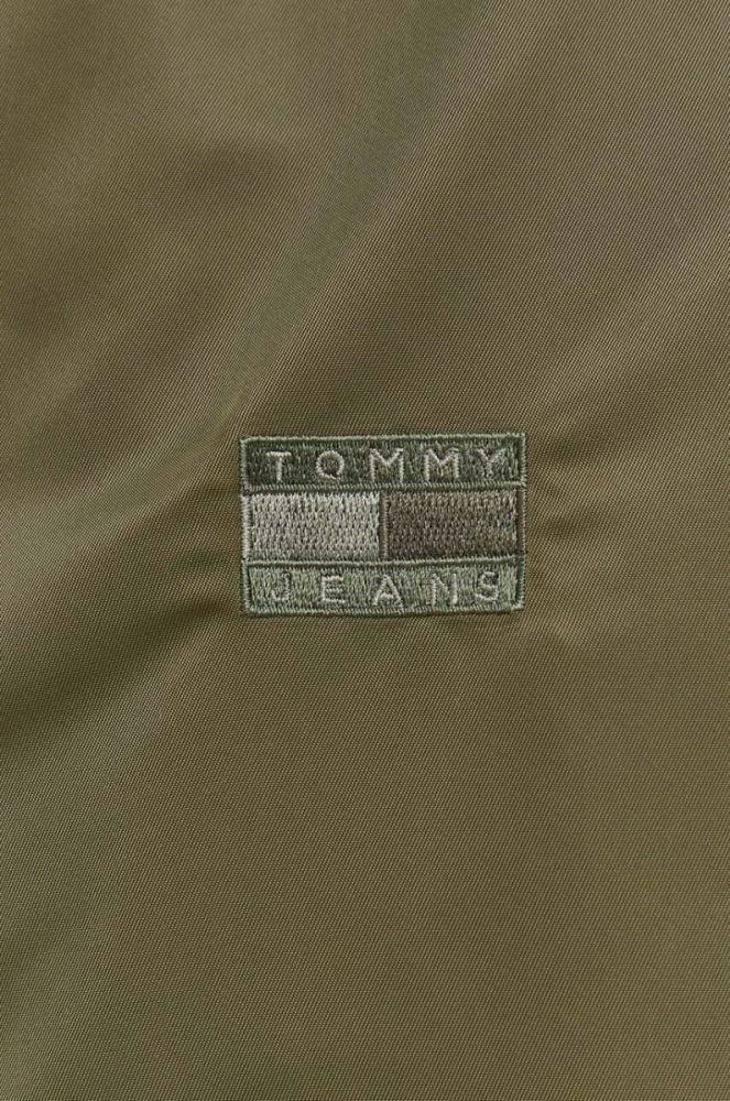 Куртка-бомбер Tommy Jeans колір зелений перехідна фото 5