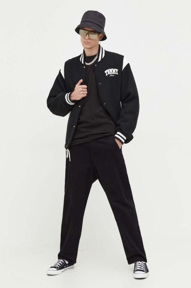 Куртка-бомбер з домішкою вовни Tommy Jeans колір чорний перехідна (3559845) фото 2