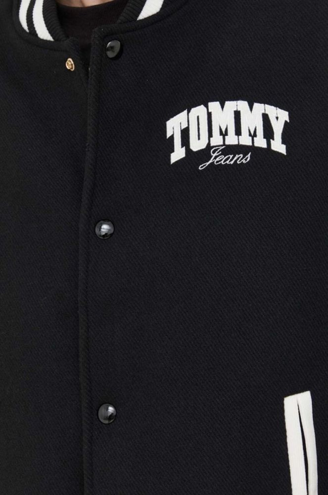 Куртка-бомбер з домішкою вовни Tommy Jeans колір чорний перехідна (3559845) фото 5