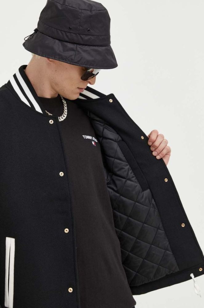 Куртка-бомбер з домішкою вовни Tommy Jeans колір чорний перехідна (3559845) фото 6