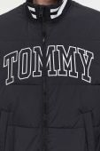Куртка-бомбер Tommy Jeans чоловічий колір чорний перехідна