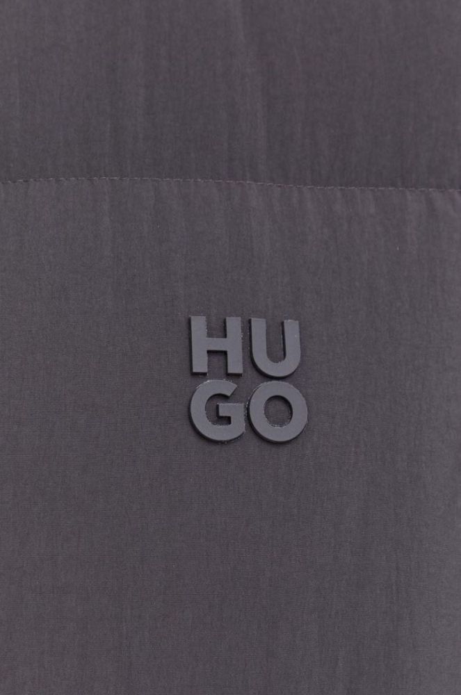 Пухова безрукавка HUGO чоловічий колір сірий зимовий фото 5