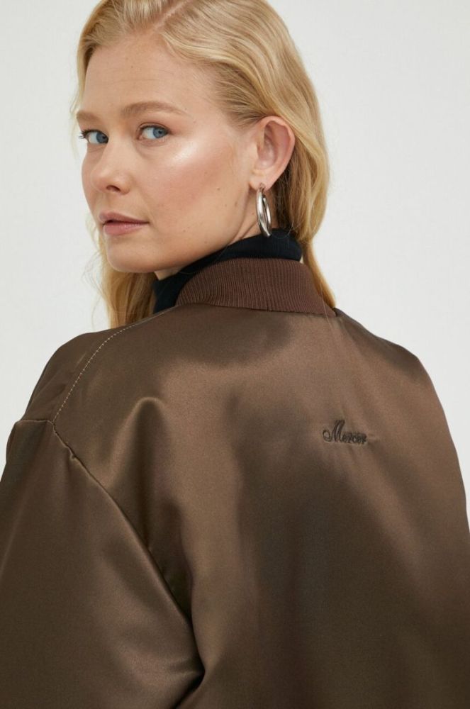 Куртка-бомбер Mercer Amsterdam колір коричневий перехідна oversize фото 8