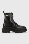 Шкіряні черевики Tommy Jeans TJW FOXING LACE UP жіночі колір чорний на плоскому ходу EN0EN02217 Шкіряні черевики Tommy Jeans TJW FOXING LACE UP жіночі колір чорний на плоскому ходу EN0EN02217