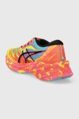 Бігові кросівки Asics Novablast 3 колір помаранчевий