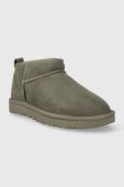 Замшеві чоботи UGG Classic Ultra Mini колір зелений 1116109
