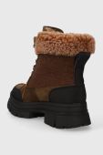 Черевики UGG Ashton Addie Tipped жіночі колір коричневий на платформі злегка утеплена 1143858 Черевики UGG Ashton Addie Tipped жіночі колір коричневий на платформі злегка утеплена 1143858