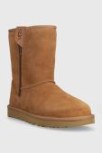 Замшеві чоботи UGG Classic Short Bailey Zip колір коричневий 1144043