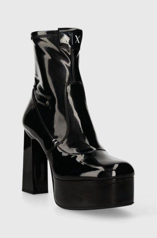 Черевики Armani Exchange жіночі колір чорний каблук блок XDM013.XV753.00002 фото 2