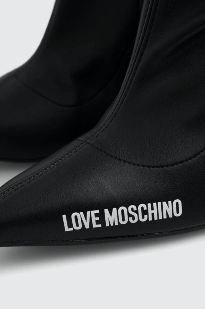 Чоботи Love Moschino SPILLO95 жіночі колір чорний на шпильці JA26109G0HIEZ000 фото 5
