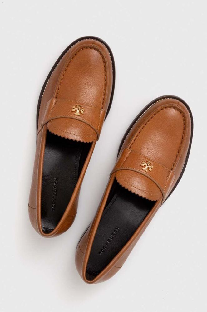 Шкіряні мокасини Tory Burch CLASSIC LOAFER жіночі колір коричневий на плоскому ходу 150907-250 фото 4