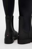 Чоботи Tommy Hilfiger ESSENTIAL TOMMY RAINBOOT жіночі колір чорний на плоскому ходу FW0FW07666