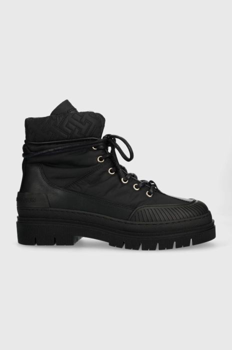 Черевики Tommy Hilfiger TH MONOGRAM OUTDOOR BOOT жіночі колір чорний на плоскому ходу утеплене FW0FW07502 Черевики Tommy Hilfiger TH MONOGRAM OUTDOOR BOOT жіночі колір чорний на плоскому ходу утеплене FW0FW07502