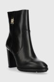 Шкіряні черевики Tommy Hilfiger FEMININE TH HARDWARE BOOTIE жіночі колір чорний каблук блок FW0FW07540