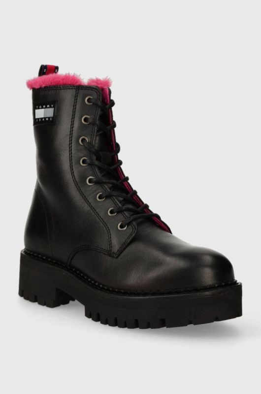 Шкіряні черевики Tommy Jeans TJW W URBAN BOOT SMOOTH LTR WL жіночі колір чорний на плоскому ходу утеплене EN0EN02402 фото 2