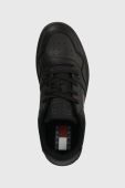 Шкіряні кросівки Tommy Jeans TJW RETRO BASKET ESS колір чорний EN0EN02434