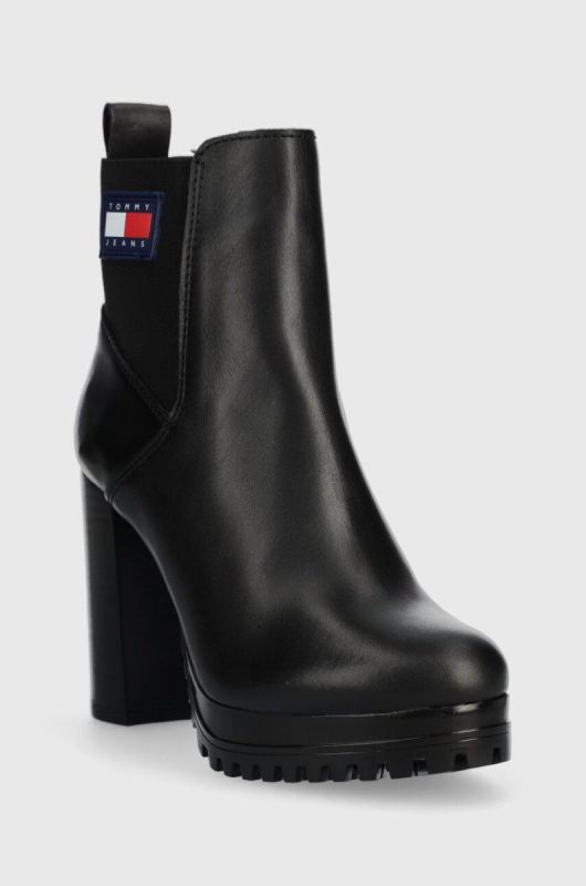 Шкіряні черевики Tommy Jeans TJW NEW ESS HIGH HEEL BOOT жіночі колір чорний на плоскому ходу EN0EN02439 фото 2