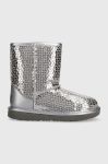 Дитячі шкіряні чоботи UGG KIDS CLASSIC II GEL HEARTS колір срібний Дитячі шкіряні чоботи UGG KIDS CLASSIC II GEL HEARTS колір срібний