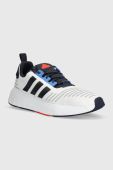 Бігові кросівки adidas Swift Run 23 колір білий (3620383)