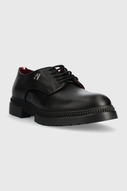 Шкіряні туфлі Tommy Hilfiger COMFORT CLEATED THERMO LTH SHOE чоловічі колір чорний FM0FM04647 фото 2
