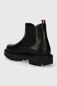 Шкіряні черевики Tommy Hilfiger PREMIUM CASUAL CHUNKY LTH CHELS чоловічі колір чорний FM0FM04755 Шкіряні черевики Tommy Hilfiger PREMIUM CASUAL CHUNKY LTH CHELS чоловічі колір чорний FM0FM04755
