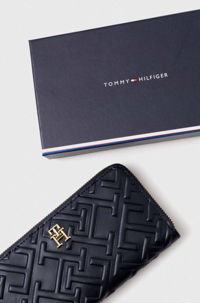 Гаманець Tommy Hilfiger жіночий колір синій (3467233) фото 4