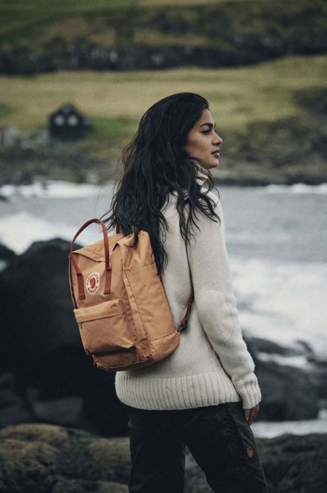 Рюкзак Fjallraven F23510.228 Kanken колір бежевий великий однотонний фото 4