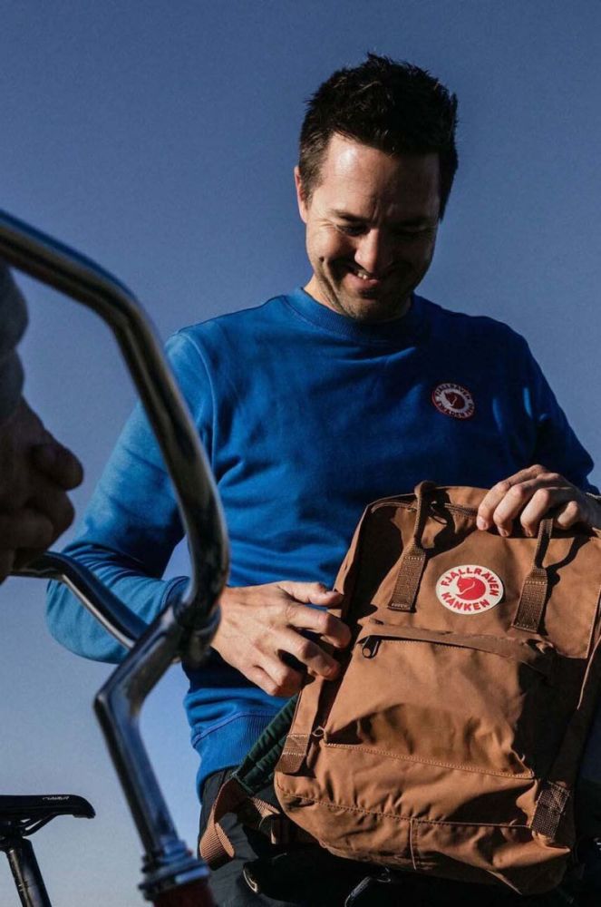 Рюкзак Fjallraven F23510.228 Kanken колір бежевий великий однотонний фото 5