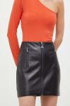 Спідниця Patrizia Pepe колір чорний mini пряма (3430527) Спідниця Patrizia Pepe колір чорний mini пряма (3430527)