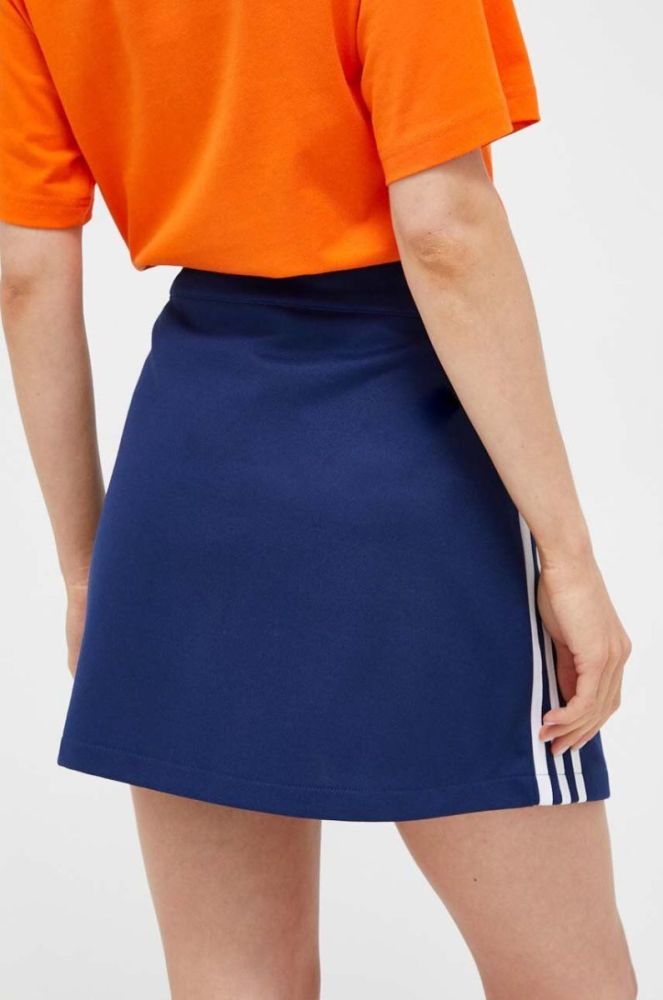 Спідниця adidas Originals колір синій mini розкльошена фото 3