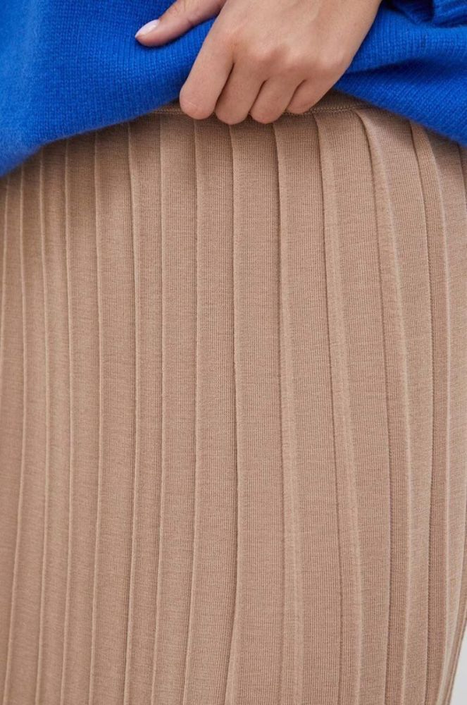 Вовняна спідниця Weekend Max Mara колір бежевий maxi розкльошена фото 4
